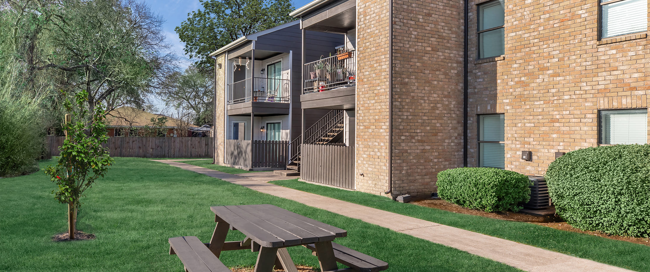 The Park at Winslow Apartments in Pasadena, TX